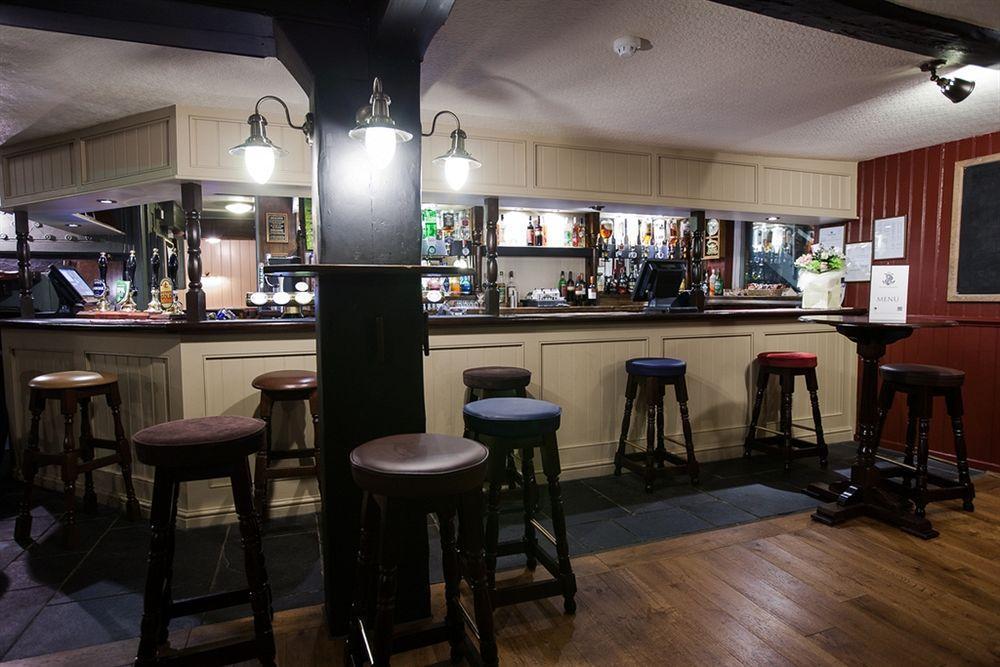 Anchor Hotel 伯纳姆克劳奇 外观 照片